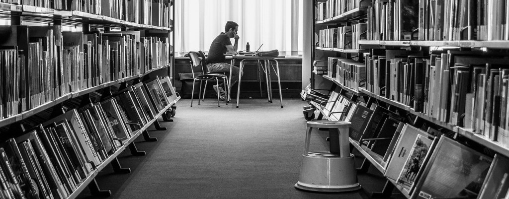 La gestion d&rsquo;une maison d&rsquo;édition ; entre rigueur et&nbsp;délais